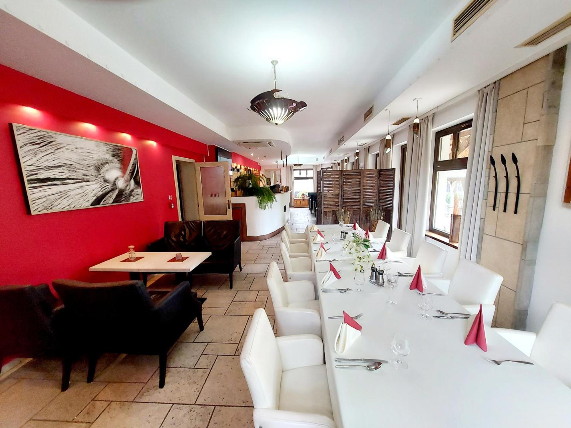 Hotel Slameny Dom & Spa Malá Ida Eksteriør billede