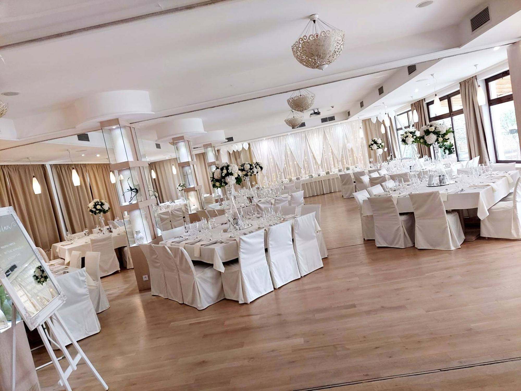Hotel Slameny Dom & Spa Malá Ida Eksteriør billede