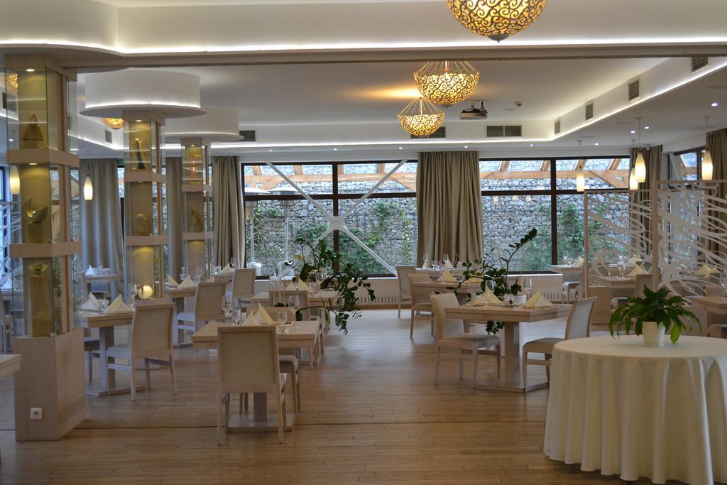 Hotel Slameny Dom & Spa Malá Ida Eksteriør billede